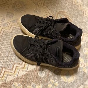 Adidas Mens sneakers size 12 color black